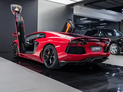 Lamborghini Aventador 2013, 30000 км, за 1988000 CNY - фото 13