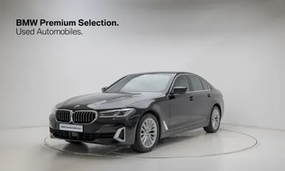 BMW 5-Series · 2023 год