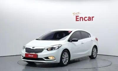 Kia K3 · 2013 год