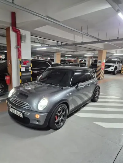 MINI Cooper · 2006 год