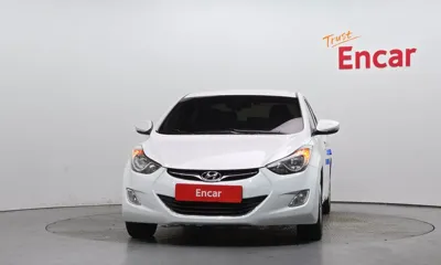Hyundai Avante 2012, 129797 км, за 4000000 KRW