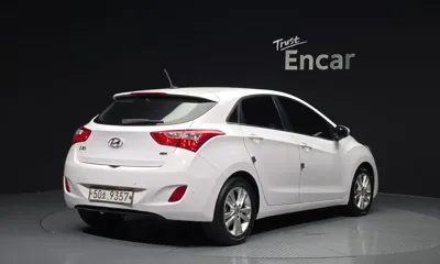 Hyundai i30 2014, 96364 км, за 5600000 KRW