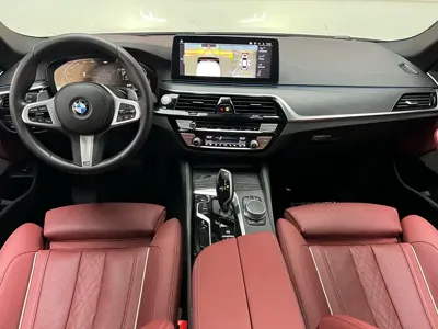 BMW 5 Series 2021, 55000 км, за 253900 CNY - фото 12