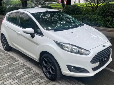Ford Fiesta 2015, 104000 км, за 18000 CNY