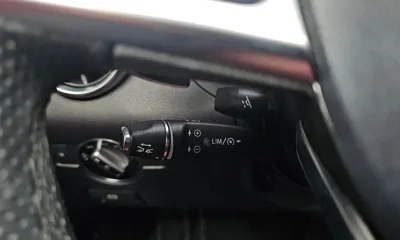 Mercedes-Benz SLC-Class 2018, 49396 км, за 36900000 KRW - фото 28