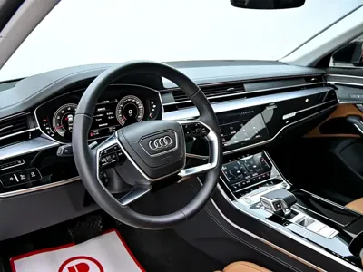 Audi A8 2025, 7500 км, за 569000 CNY - фото 15