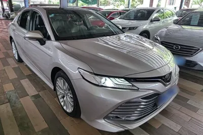 Toyota Camry 2018, 108800 км, за 105259.76 CNY - фото 12