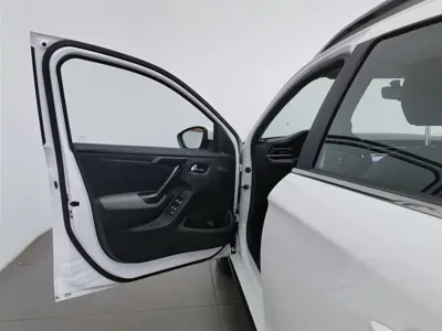 Citroen C3-XR 2023, 54700 км, за 31900 CNY - фото 8
