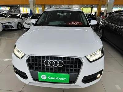 Audi Q3 2016, 76100 км, за 50400 CNY