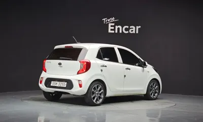 Kia Morning 2017, 34010 км, за 8600000 KRW