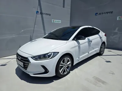 Hyundai Avante 2016, 165132 км, за 8200000 KRW - фото 2