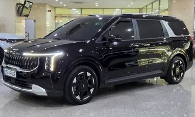 Kia Canival · 2025 год