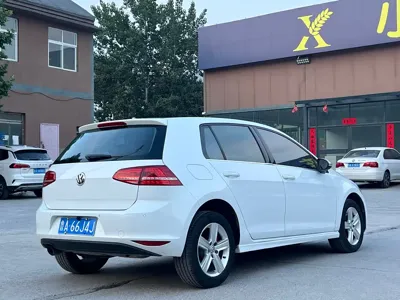 Volkswagen Golf 2016, 130000 км, за 35800 CNY - фото 5