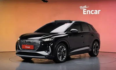 Audi Q4 e-tron · 2023 год