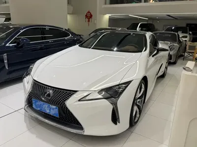 Lexus LC · 2018 год
