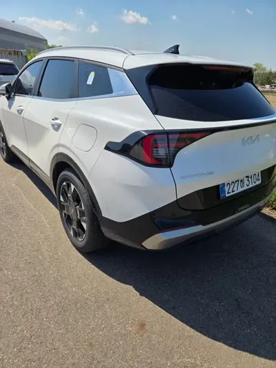 Kia Sportage 2026, 4200 км, за 21370000 KRW