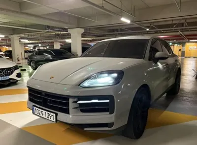 Porsche Cayenne 2024, 49795 км, за 119000000 KRW