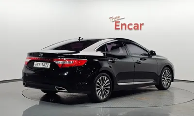 Hyundai Grandeur 2014, 68040 км, за 7500000 KRW