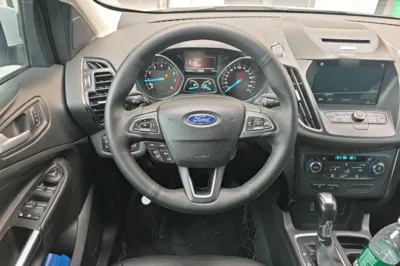 Ford Kuga 2017, 116700 км, за 47030.41 CNY - фото 13