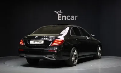 Mercedes-Benz E-Class 2017, 132043 км, за 25900000 KRW