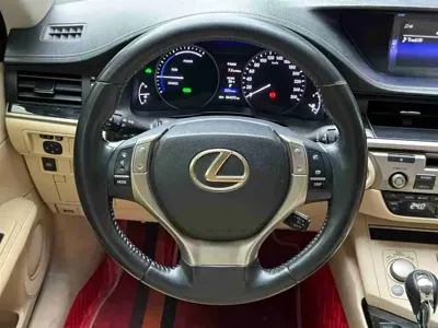Lexus ES 2014, 250000 км, за 71800 CNY - фото 6