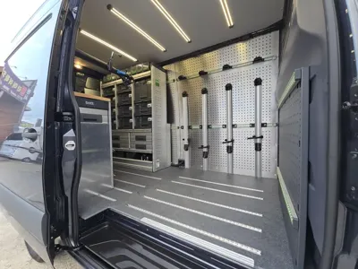 Mercedes-Benz Sprinter 2021, 64958 км, за 52600000 KRW - фото 11
