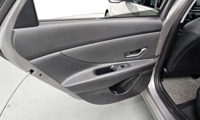 Hyundai Avante 2021, 55941 км, за 19900000 KRW - фото 25
