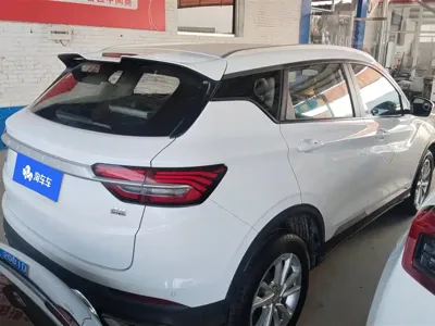 Geely Binyue 2020, 75000 км, за 45100 CNY