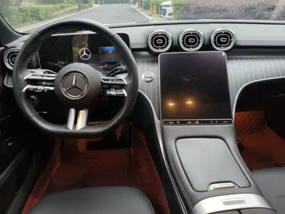 Mercedes-Benz C-Class 2024, 49300 км, за 218031.27 CNY - фото 10