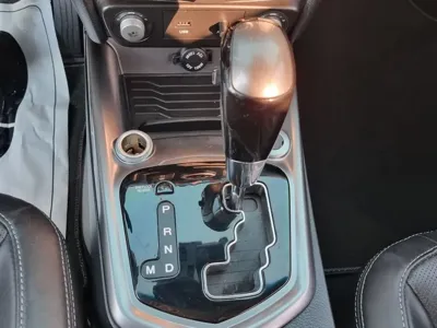 KG_Mobility_Ssangyong TIBOLI 2018, 115572 км, за 8590000 KRW - фото 14