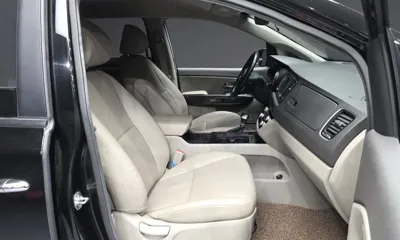Kia Canival 2018, 136098 км, за 9900000 KRW - фото 11