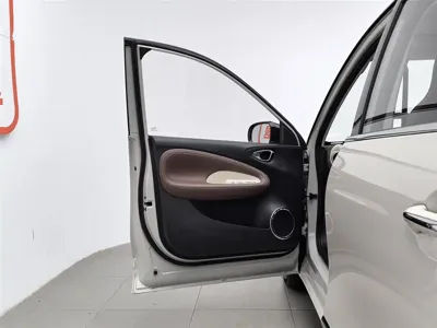 Wuling Bingo 2023, 24900 км, за 41800 CNY - фото 8