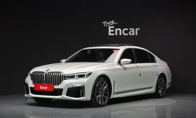 BMW 7-Series · 2021 год