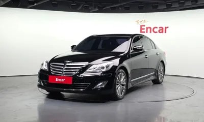 Hyundai Genesis · 2013 год