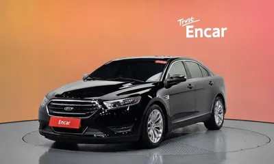 Ford Taurus · 2016 год