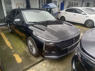 Bestune B70 2023, 16000 км, за 52500 CNY