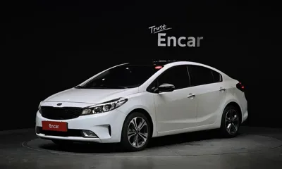 Kia K3 · 2017 год