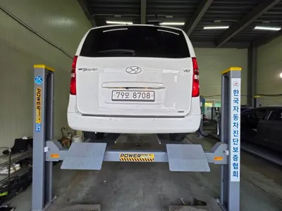 Hyundai Starex 2021, 44350 км, за 20800000 KRW