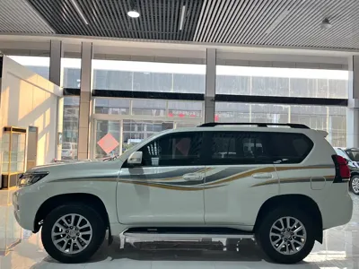 Toyota Prado 2019, 130000 км, за 249800 CNY