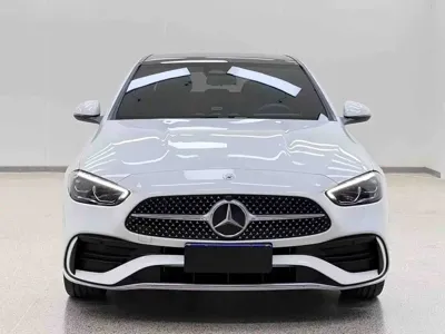 Mercedes-Benz C-Class 2024, 20000 км, за 216000 CNY