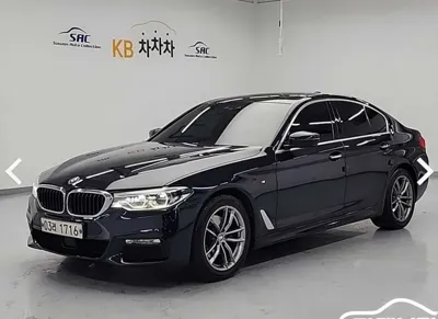 BMW 5-Series · 2018 год