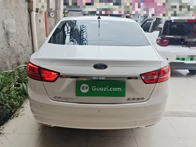 Ford Escort 2017, 112400 км, за 24100 CNY - фото 6