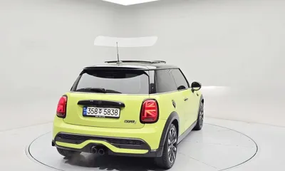 MINI Cooper 2023, 31018 км, за 28700000 KRW