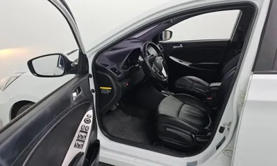 Hyundai Accent 2016, 177787 км, за 4000000 KRW - фото 10