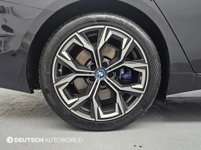 BMW i4 2024, 54500 км, за 46900000 KRW - фото 5