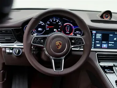 Porsche Panamera 2019, 76000 км, за 445000 CNY - фото 16