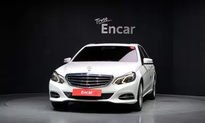 Mercedes-Benz E-Class 2016, 83419 км, за 12900000 KRW