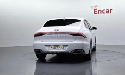 Hyundai Grandeur 2022, 19383 км, за 28300000 KRW