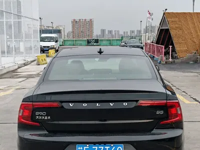 Volvo S90 2020, 62000 км, за 109800 CNY - фото 6
