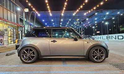 MINI Cooper 2006, 148200 км, за 7500000 KRW